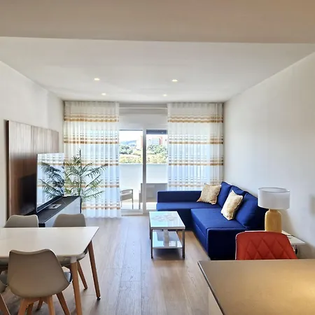 Sr Wellingtonia Centro דירה אסטפונה