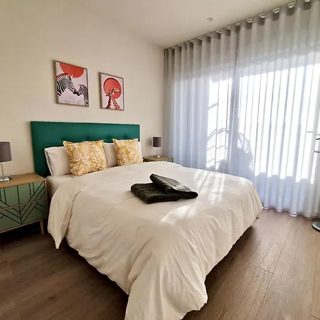 Sr Wellingtonia Centro אסטפונה