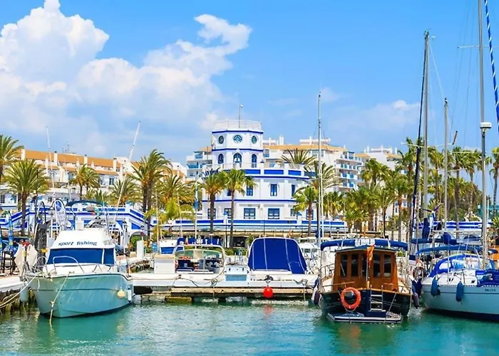 Sr Wellingtonia Centro Εστεπόνα