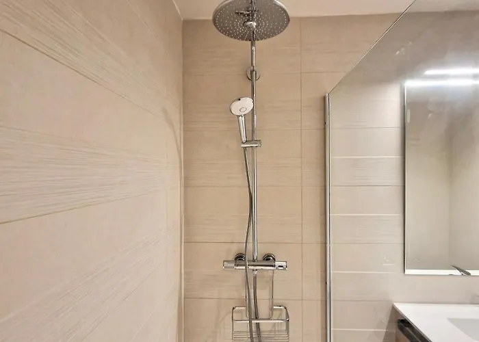 Sr Wellingtonia Centro * Εστεπόνα