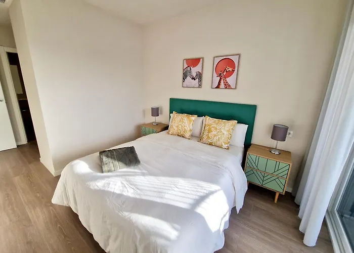 Sr Wellingtonia Centro * Εστεπόνα